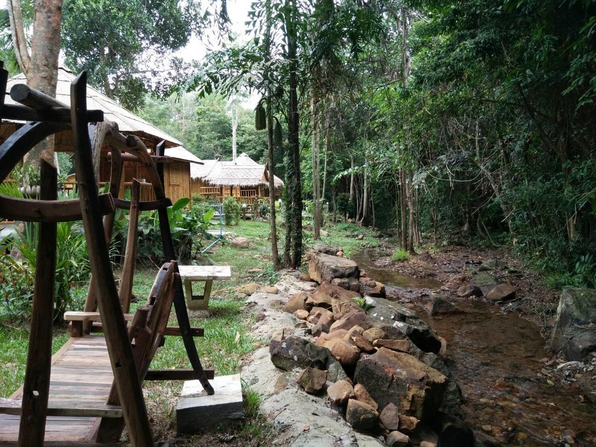 Baan Kon Kan Resort Ko Kut Exterior foto