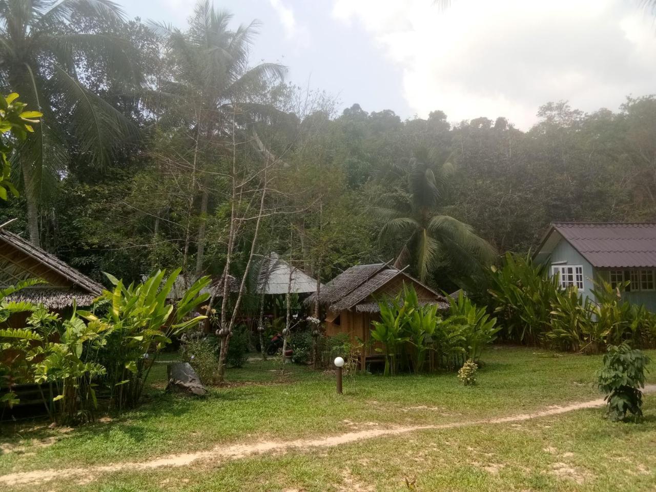 Baan Kon Kan Resort Ko Kut Exterior foto