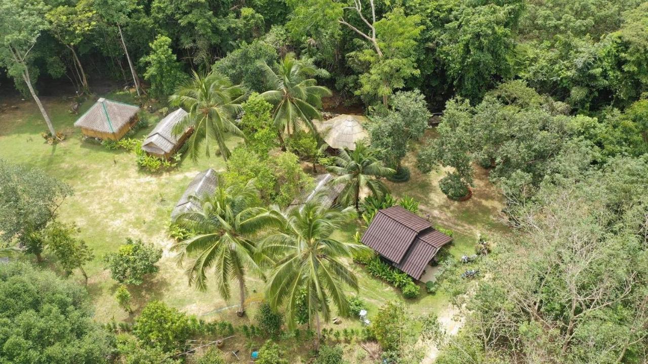 Baan Kon Kan Resort Ko Kut Exterior foto